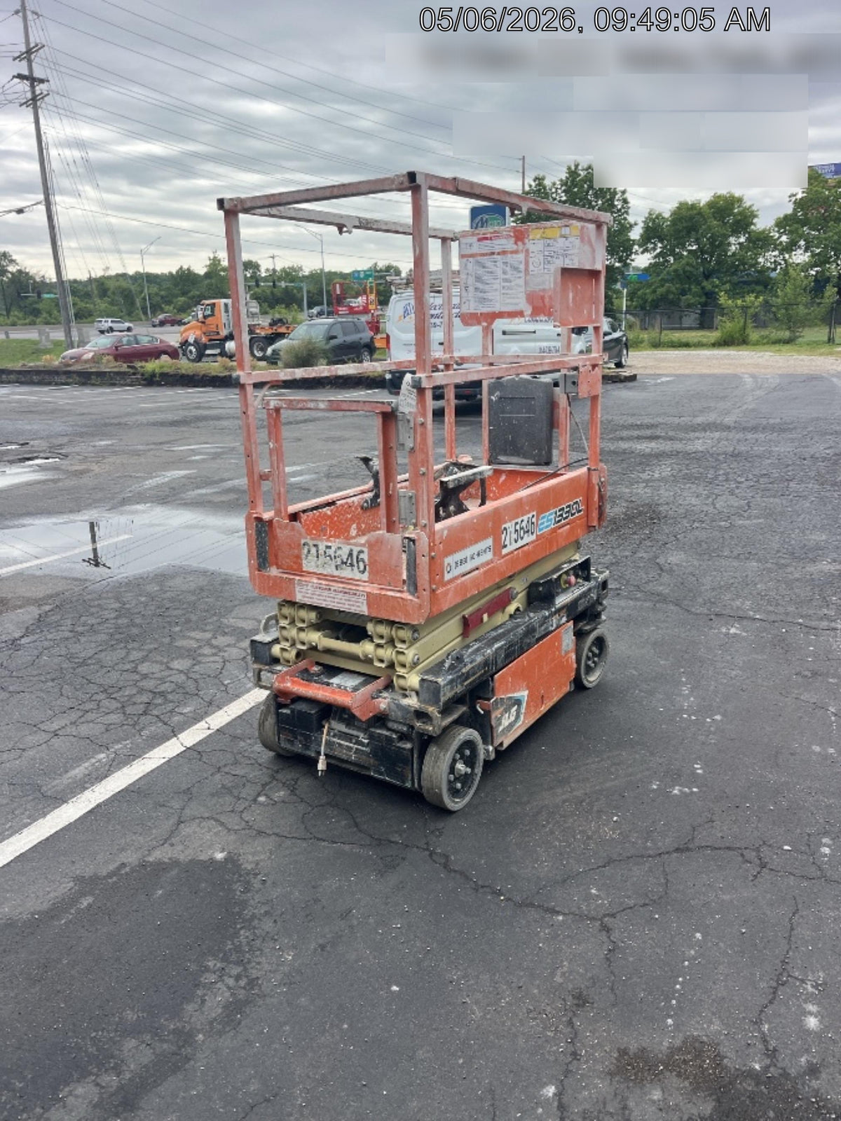 2022 JLG ES1330L