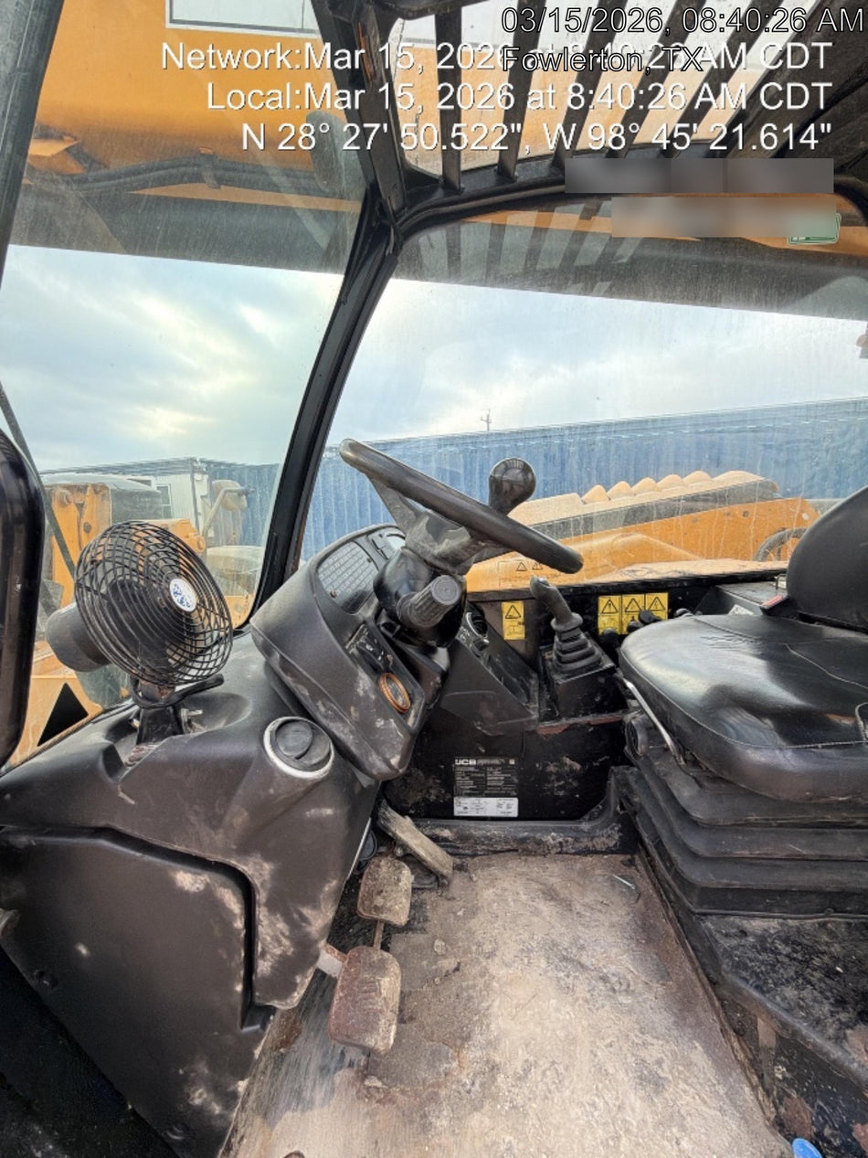 2020 JCB 510-56 Cab/Heat/Air, 74 HP, Solid Tires, STD Worklight, Beacon, Aux Hydraulics, Lifting Eye, Back up Alarm w/66" Carriage/60" Forks