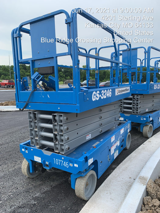 2020 Genie GS-3246 Standard, Folding full height swing gate