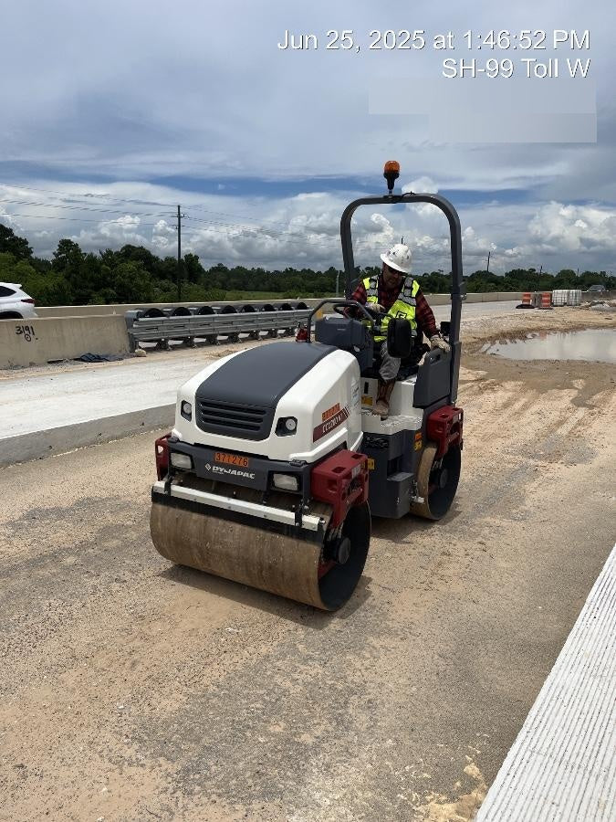 2023 DYNAPAC CC1200