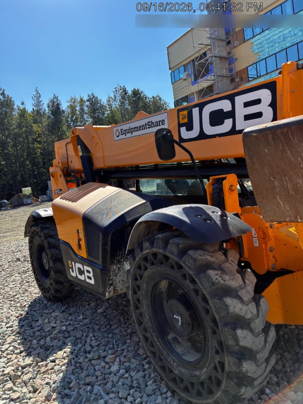 2021 JCB 510-56