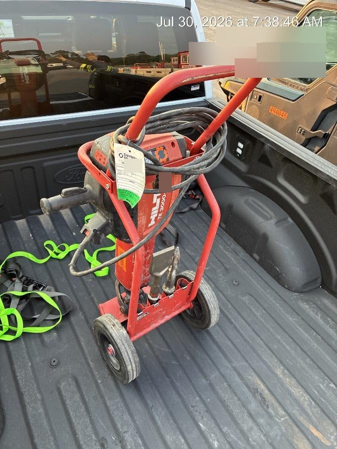 2020 HILTI TE 3000-AVR