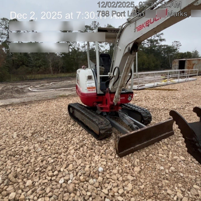 2020 Takeuchi TB235-2R Canopy, Rubber Tracks, Manual TAG QC