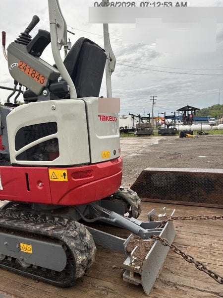 2022 TAKEUCHI TB210R