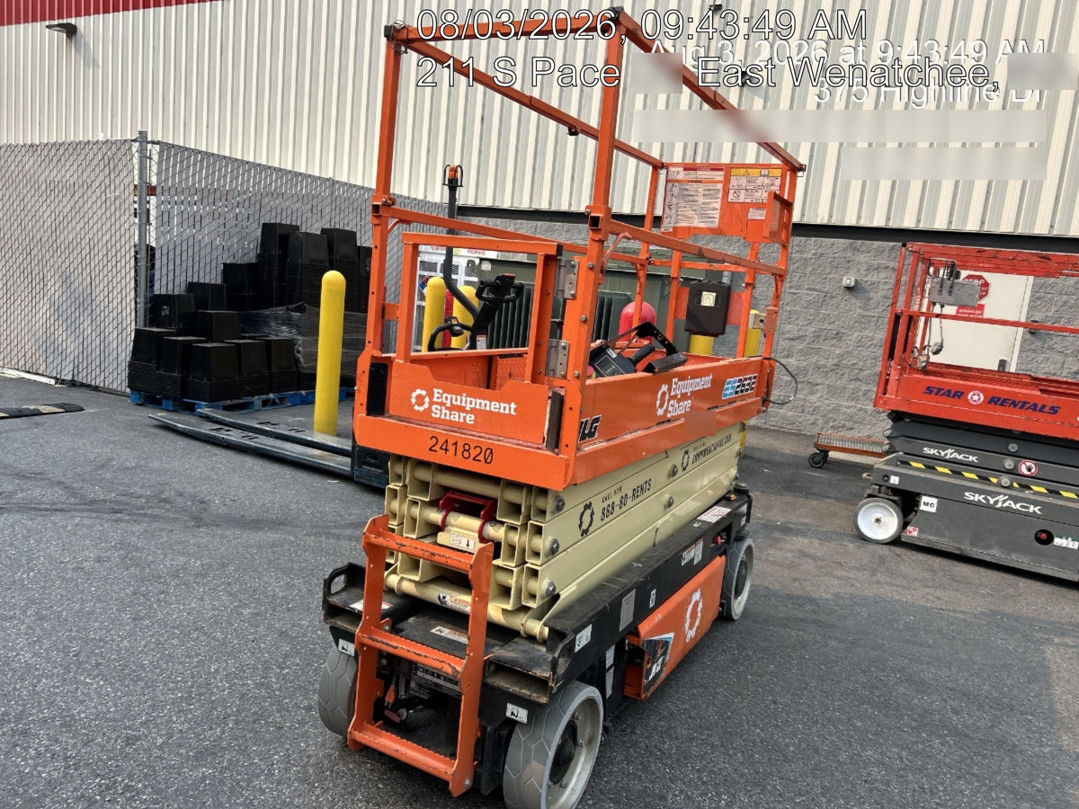 2022 JLG ES2632