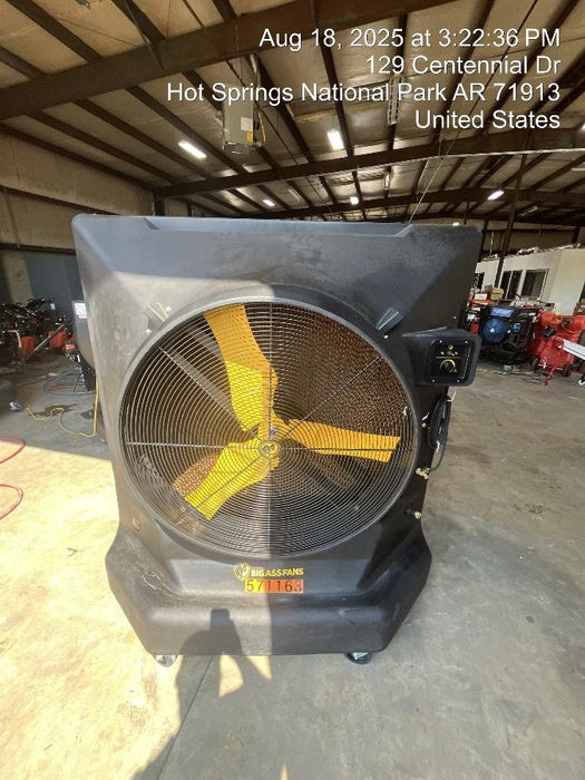 2025 BIG ASS FANS Cool Space 400