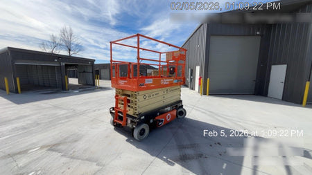 2022 JLG ES3246