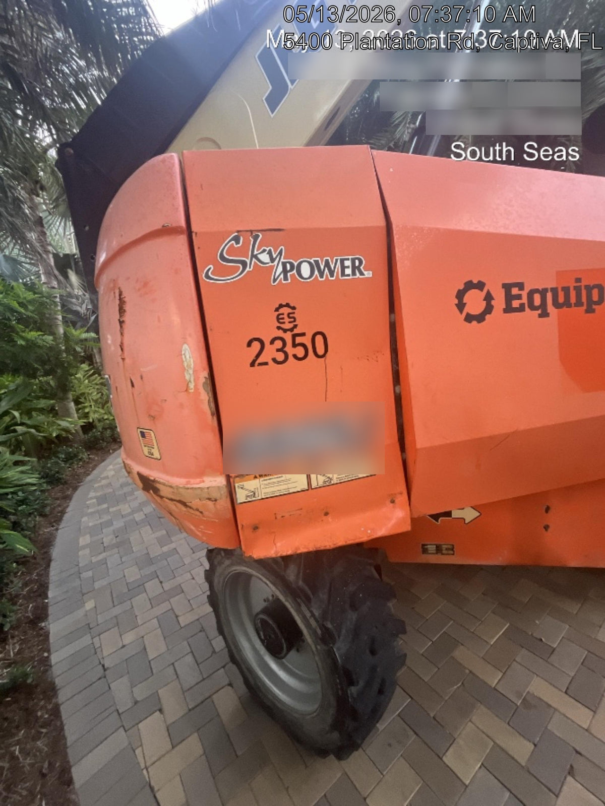 2016 JLG 660SJ