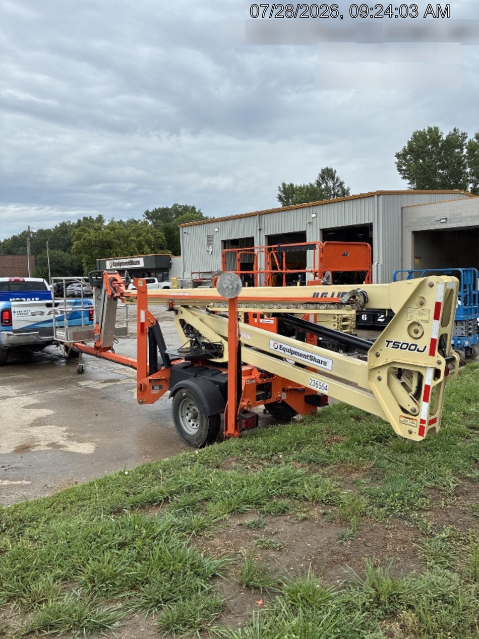 2022 JLG T500J