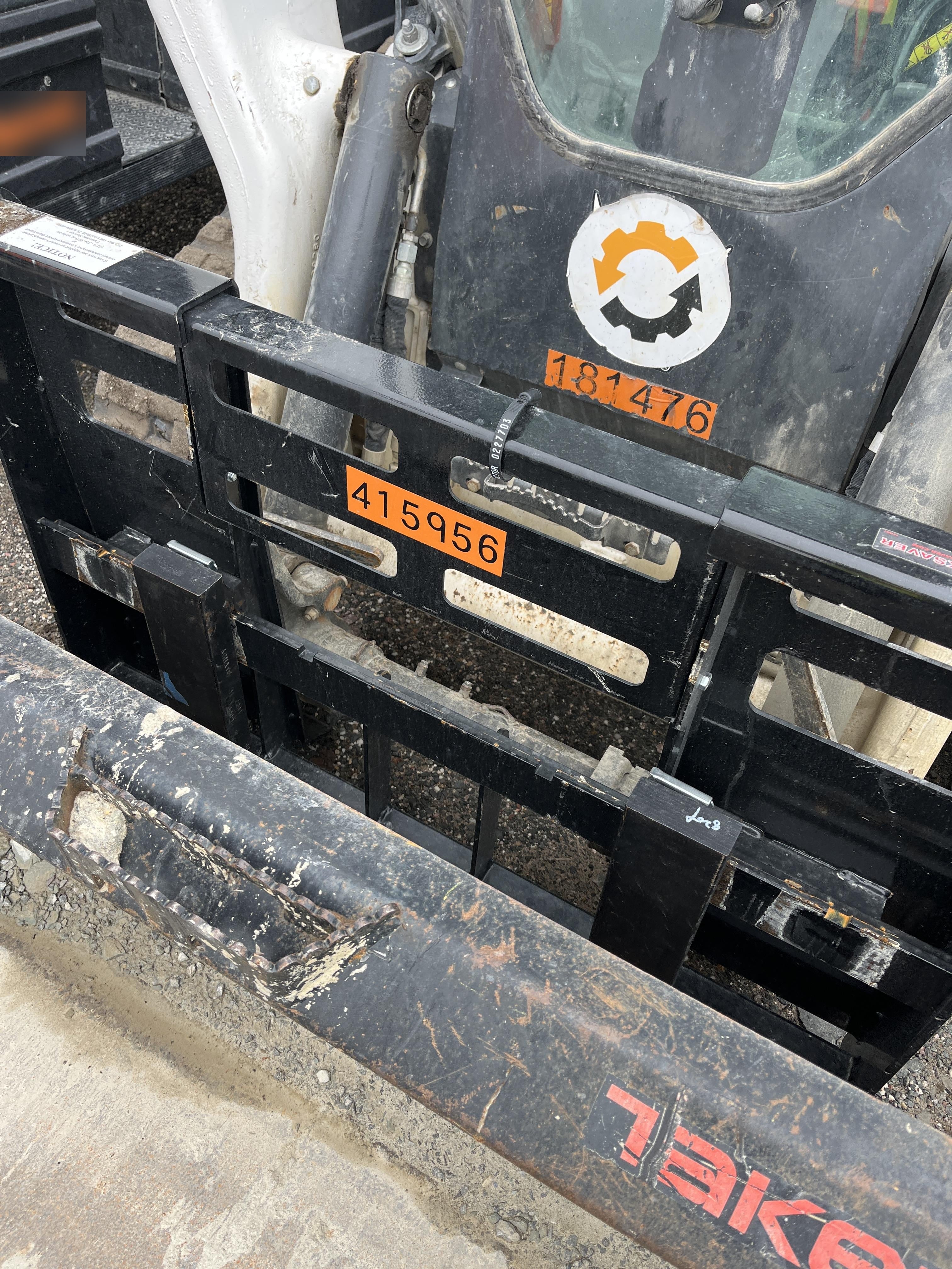 2024 WORKSAVER INC 60" Pallet Forks - Worksaver Inc.