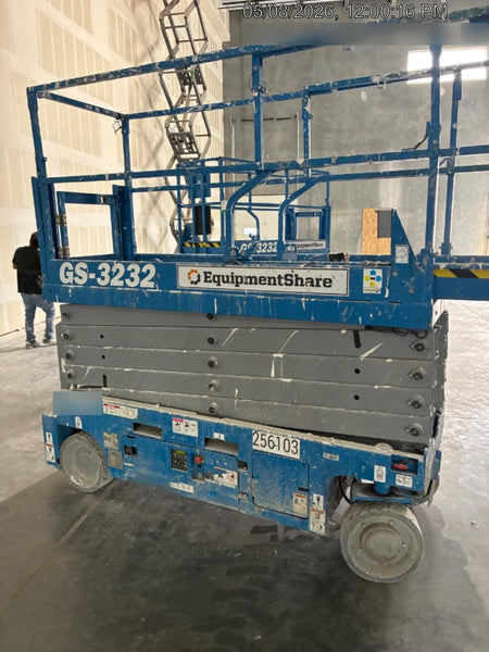 2022 GENIE GS-3232