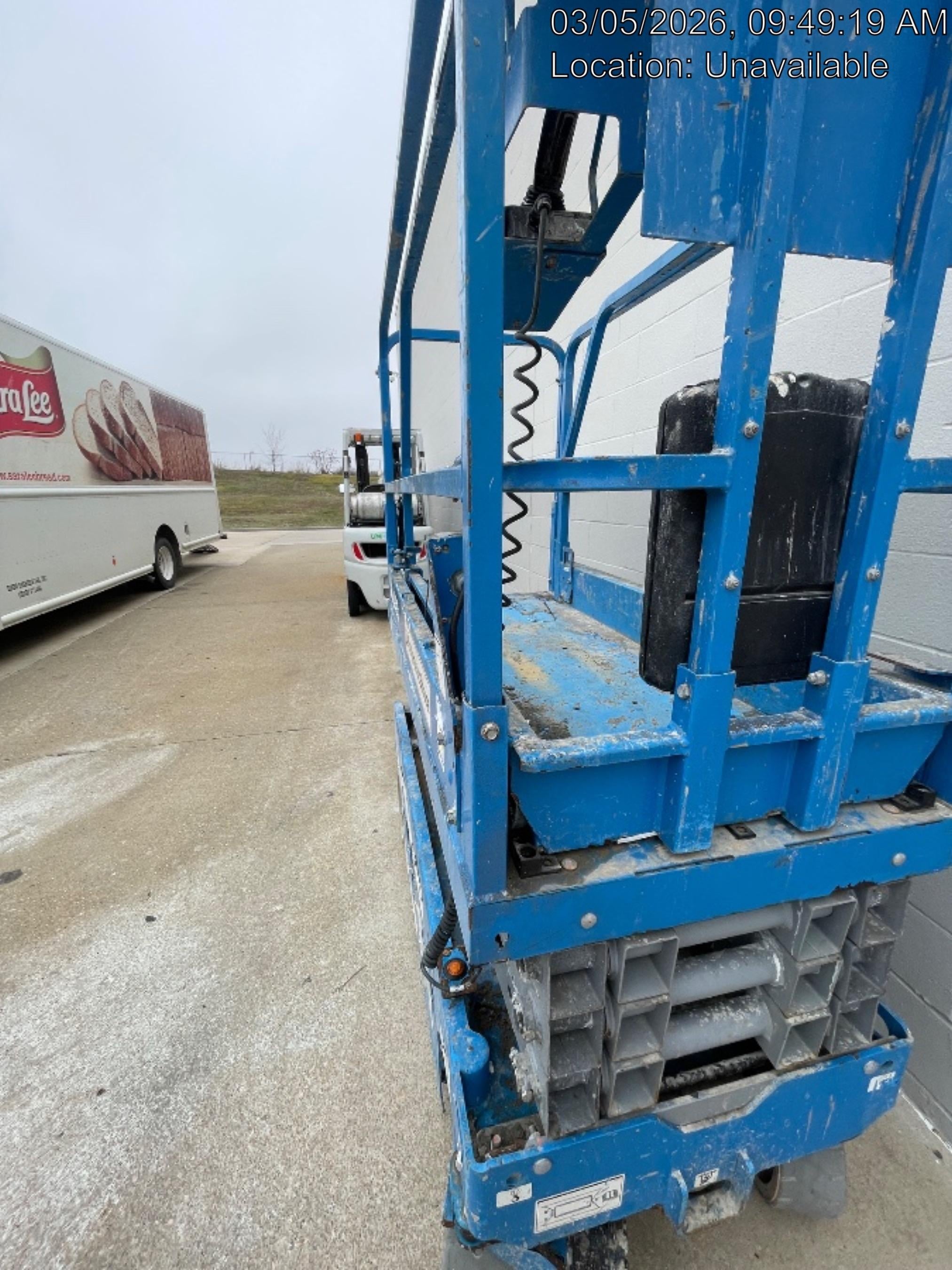 2019 Genie GS-1930 Fixed Rails with Chain Entry