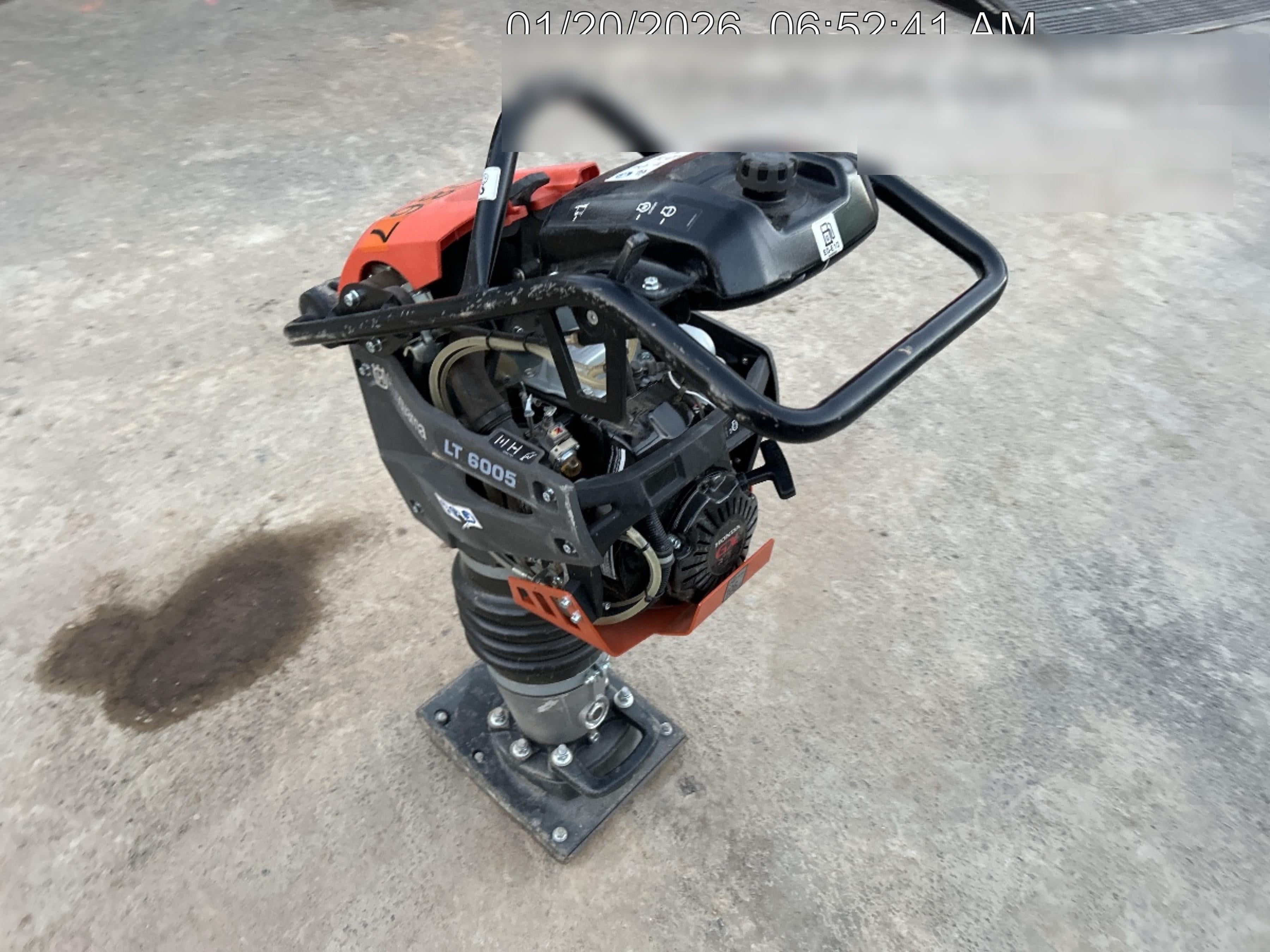 2025 HUSQVARNA LT6005