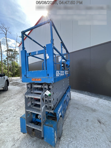 2022 GENIE GS-3232