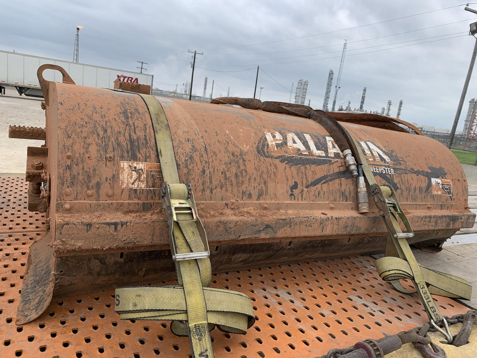 2021 PALADIN Sweepster SB72