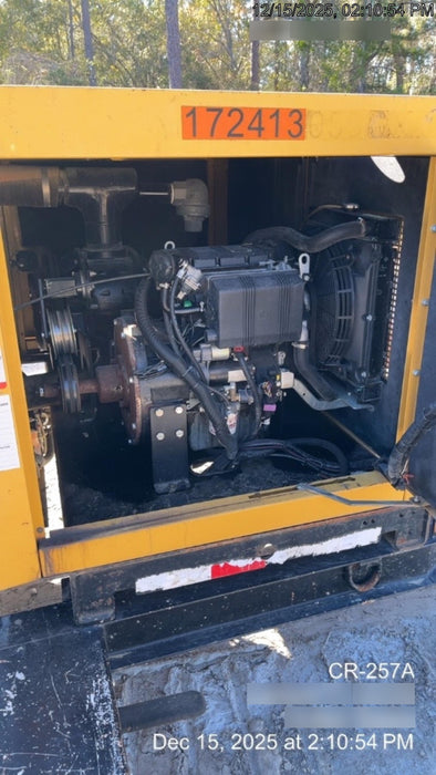 2021 VAC-TRON LP573XDT