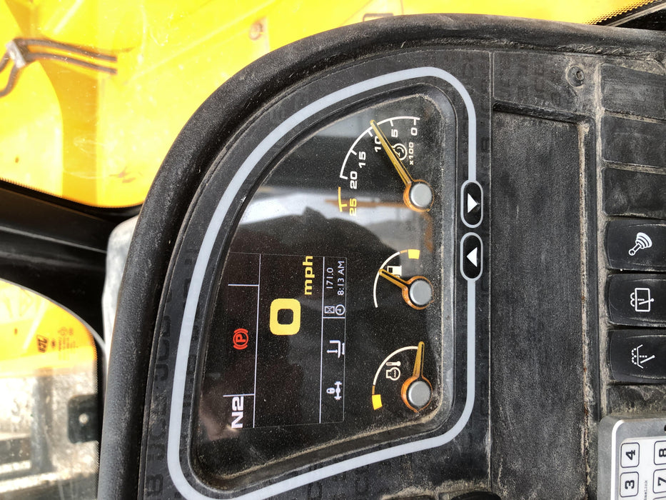 2019 JCB 509-42 Cab/Heat/Air, 74 HP, Solid Tires, STD Worklight, Beacon, Aux Hydraulics, Lifting Eye, Back up Alarm w/66" Carriage/60" Forks