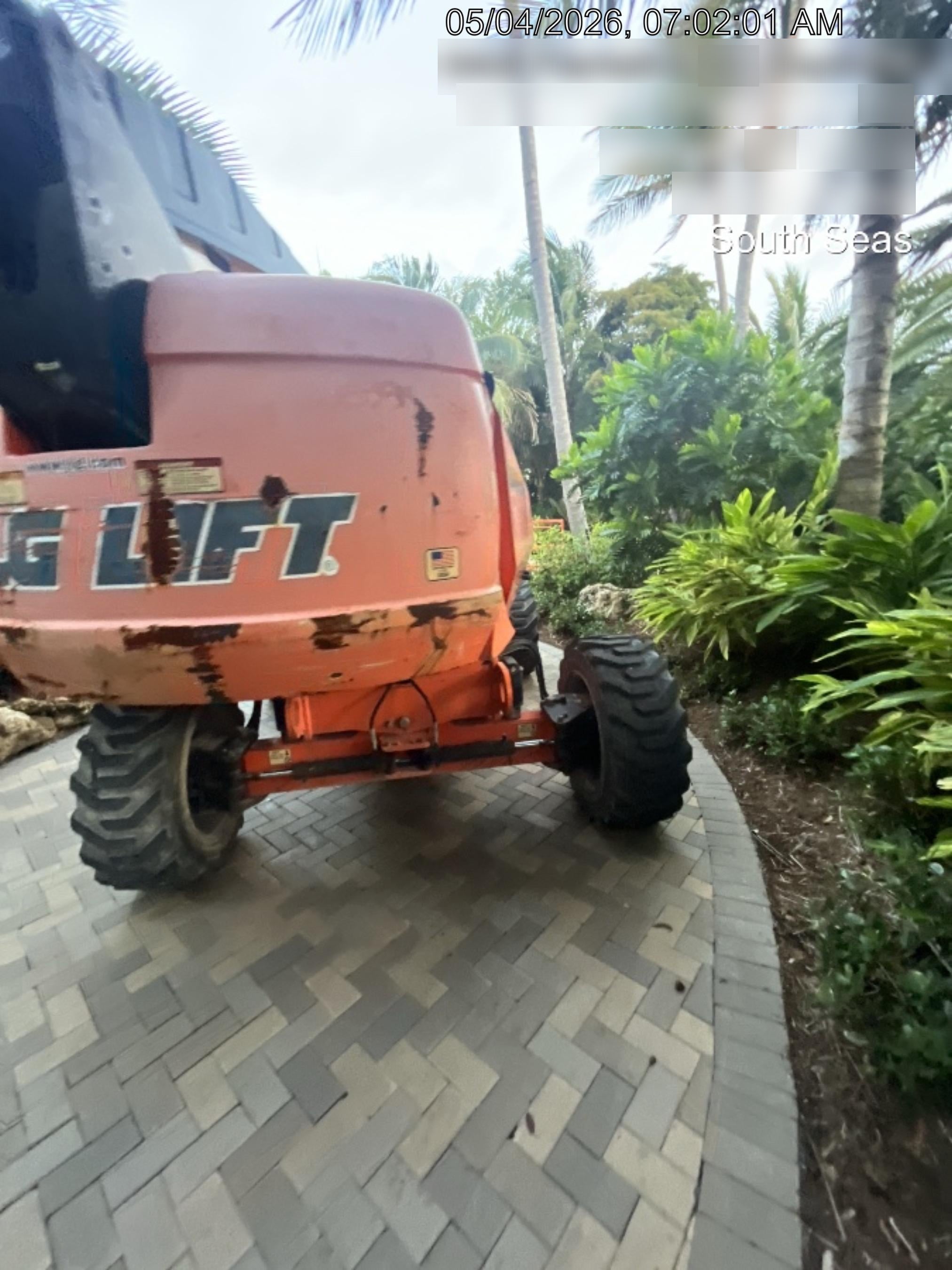 2016 JLG 660SJ