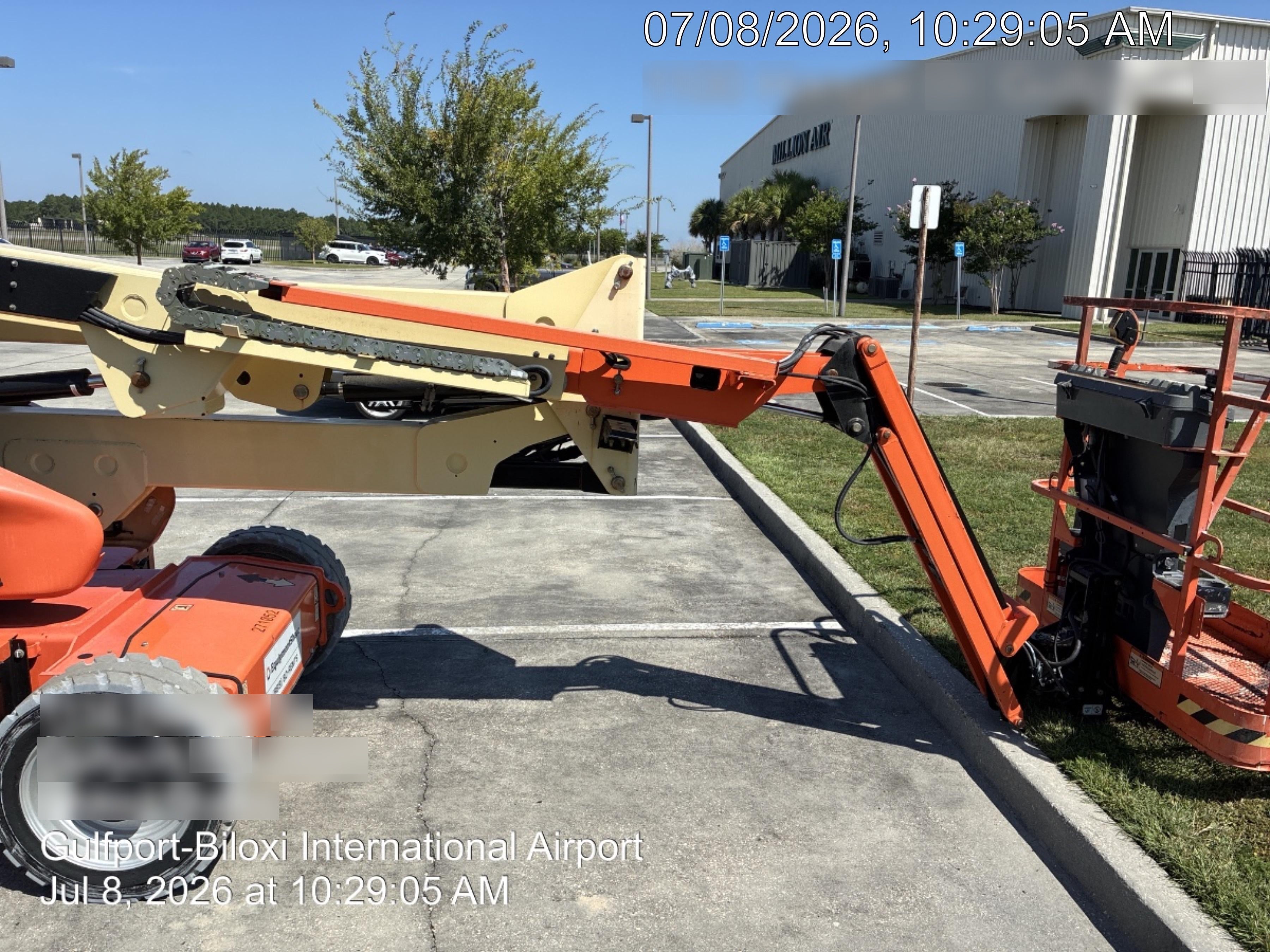 2022 JLG E450AJ
