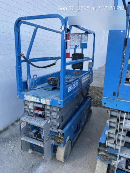 2020 Genie GS-1930 Fixed rails with chain entry gate - Pre A92.20