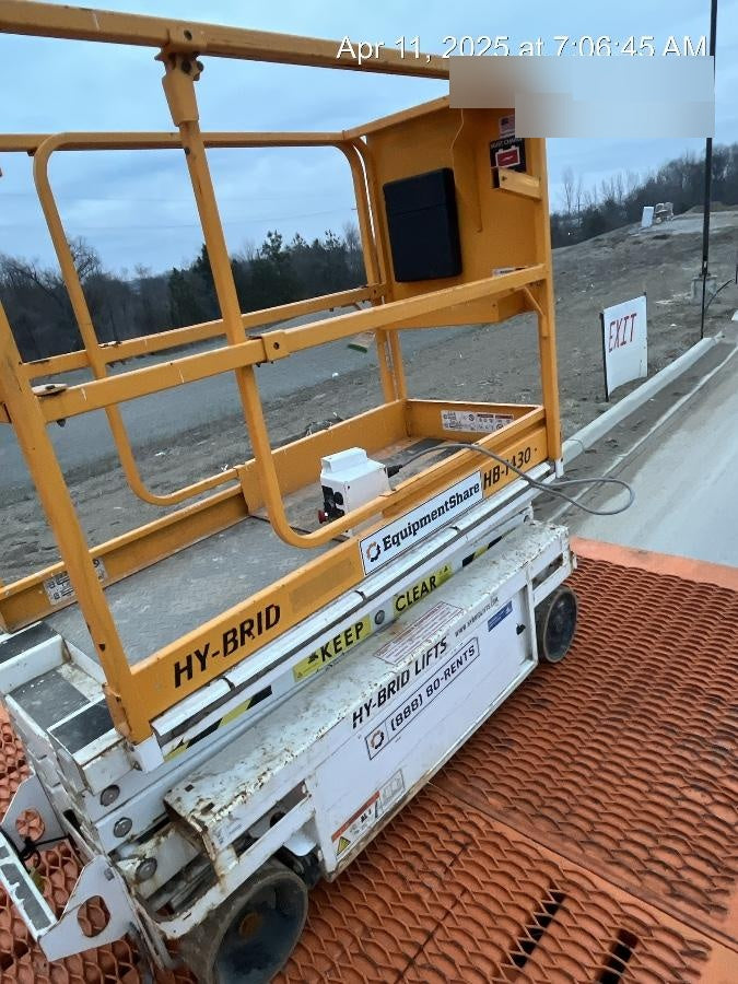 Custom Equipment HB-1430 <ul>
 <li>Hy-Brid Scissor Lift</li>
  <li>Platform capacity up to 670 lbs.</li>
  <li>Working height up to 20 ft</li>
  <li>Weighs under 1,700 lbs.</li>
  <li>Non-marking wheels </li>
</ul>