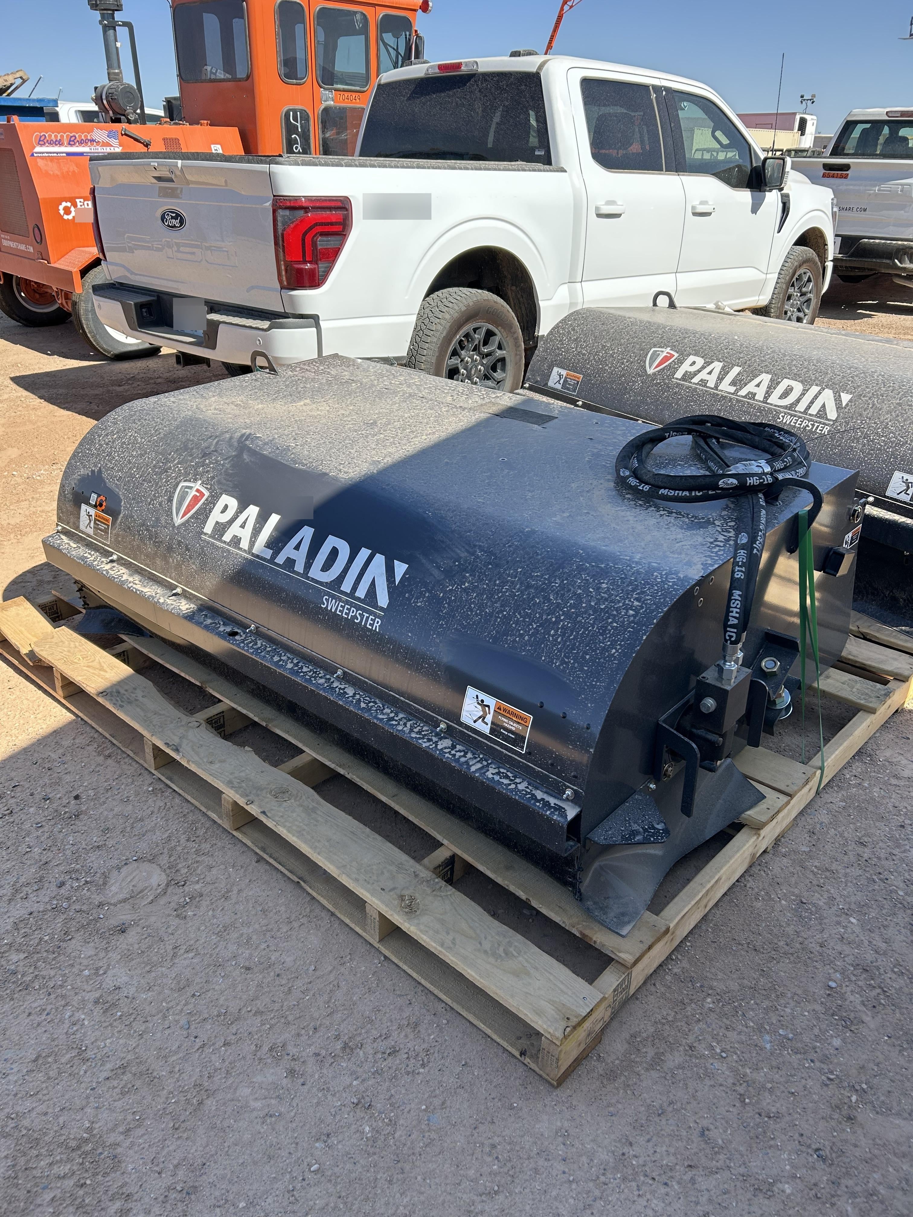 2026 PALADIN Sweepster SB72