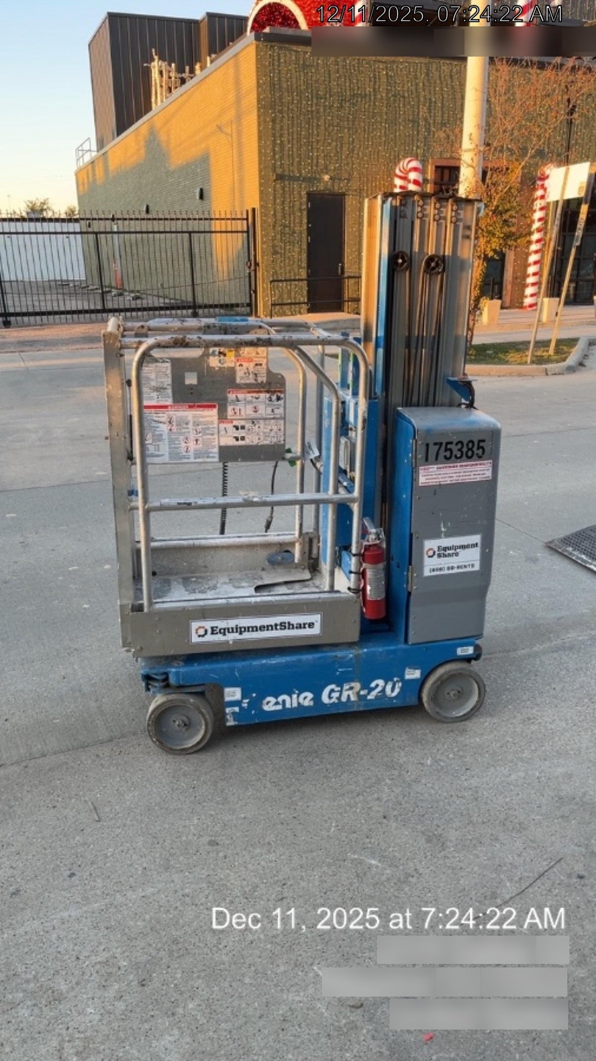 2021 GENIE GR-20