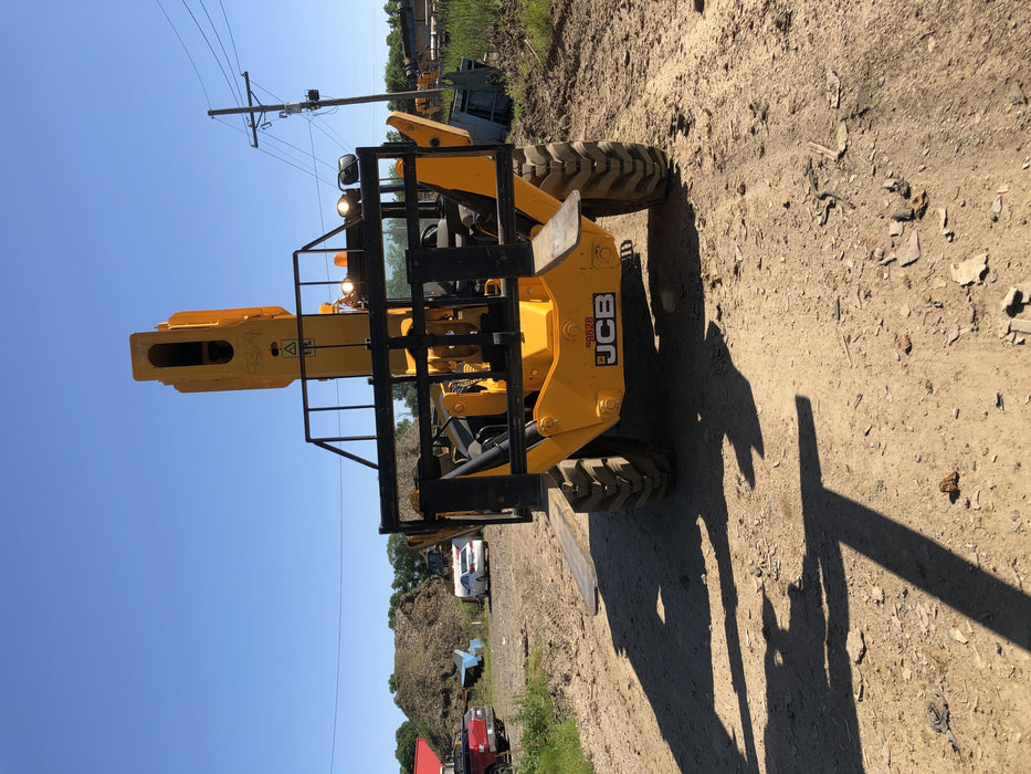 2019 JCB 512-56