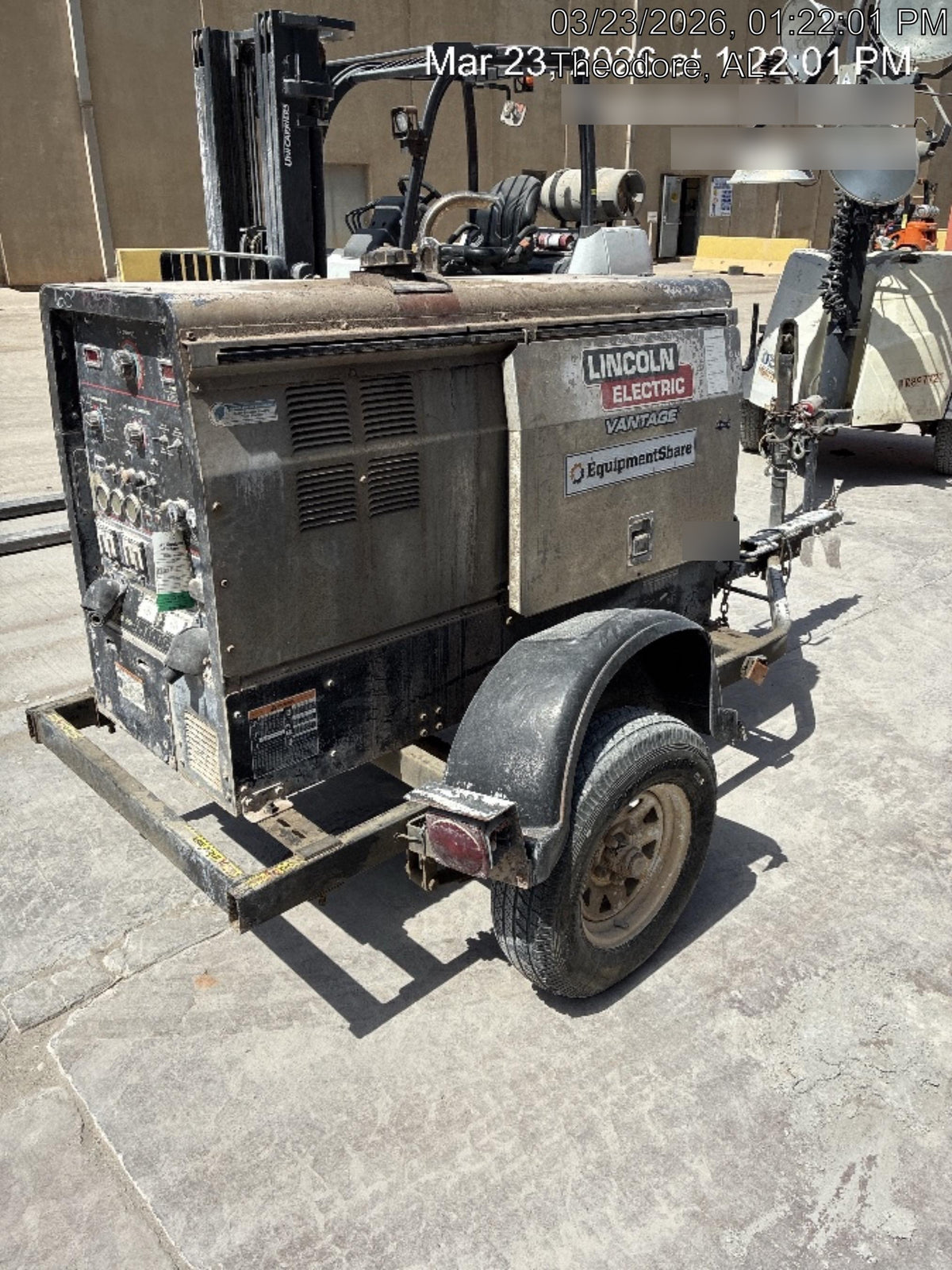 2019 Lincoln Electric Vantage 322 Welder Ready-Pak 3, Two wheel trailer, Fender and Light kit, Cable Rack