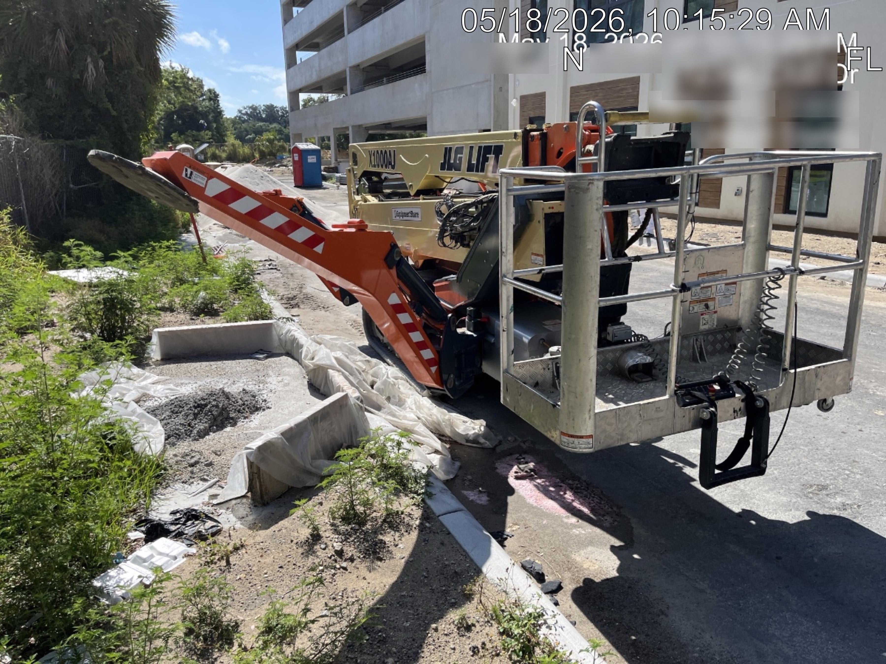 2021 JLG X1000AJ