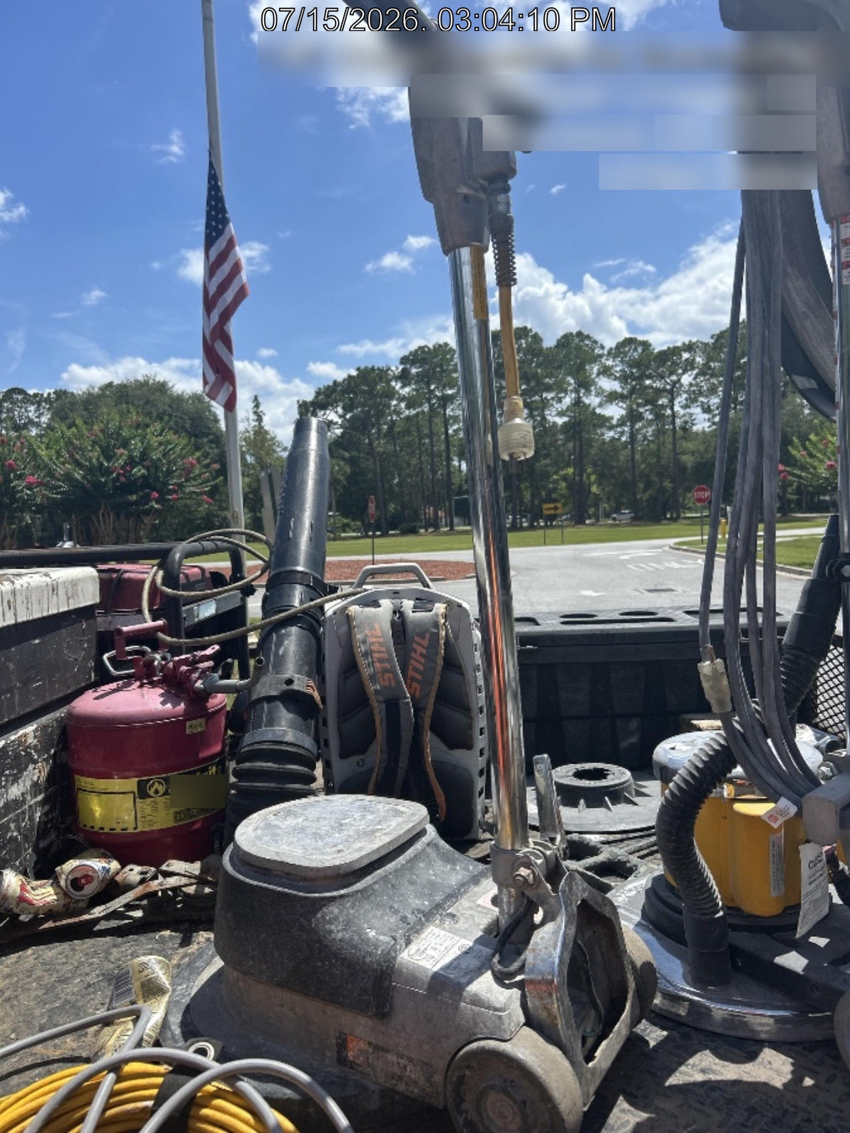 2024 DEWALT 216-RS