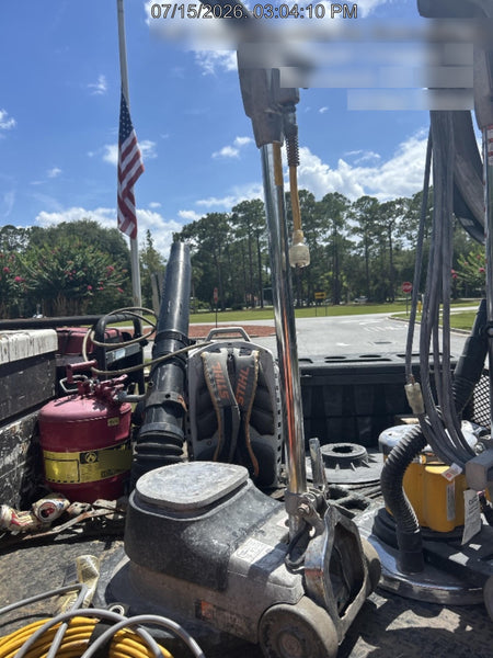 2024 DEWALT 216-RS