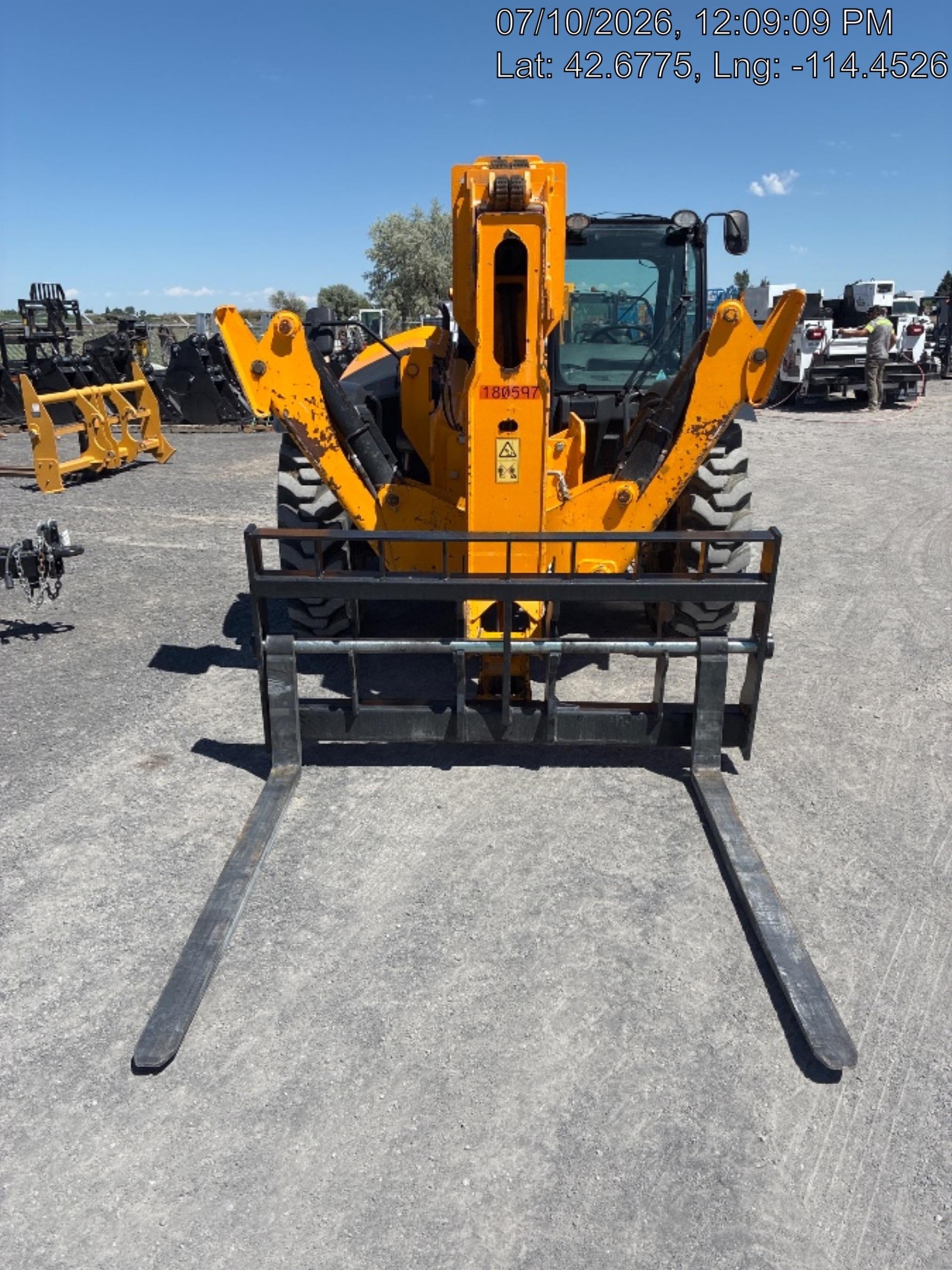 2021 JCB 510-56