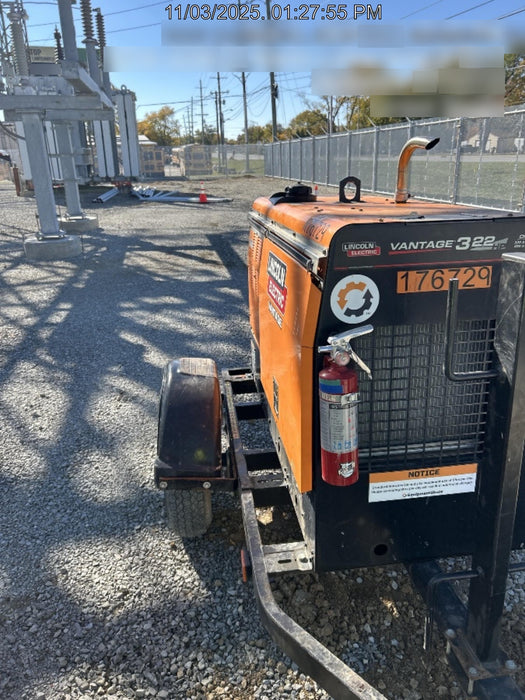 2021 Lincoln Electric Vantage 322 Vantage 322 Ready Pak 3 w/ Decals, ORANGE (includes trailer, cable rack, fender light kit) NO Telematics
