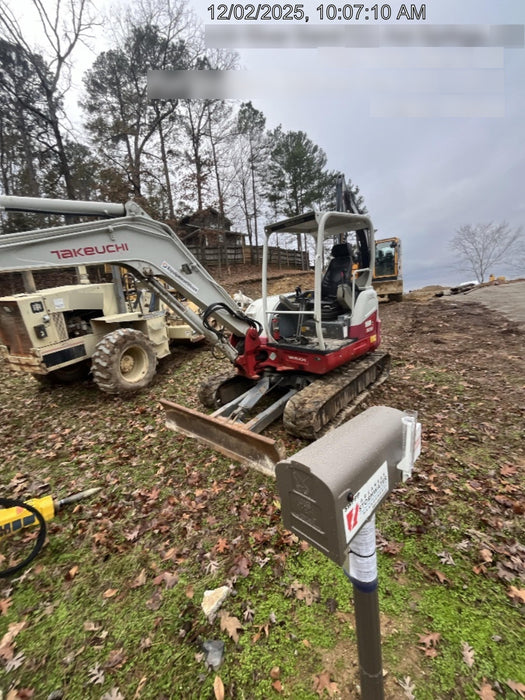 2019 TAKEUCHI TB260