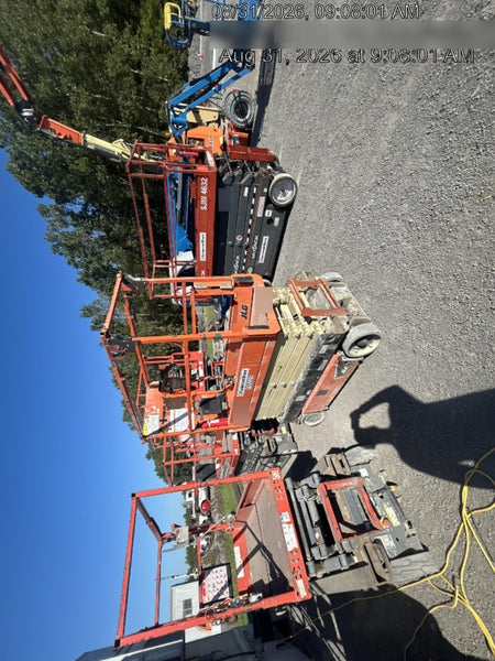 2021 JLG ES1932