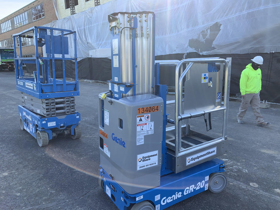 2021 GENIE GR-20