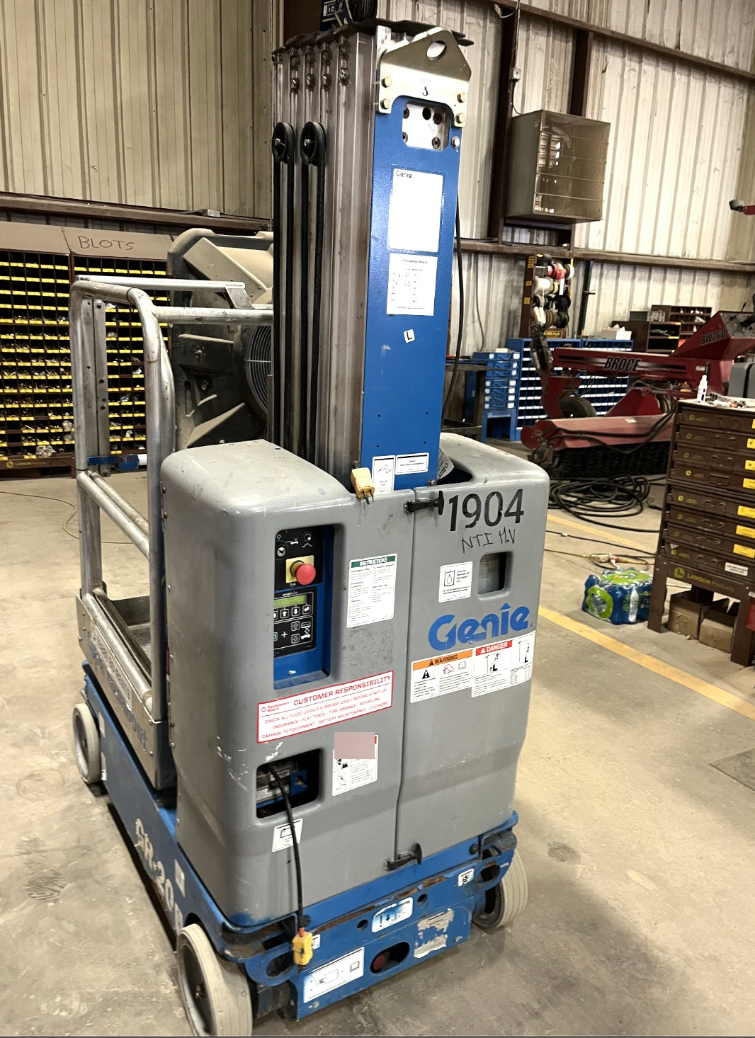 2016 GENIE GR-20