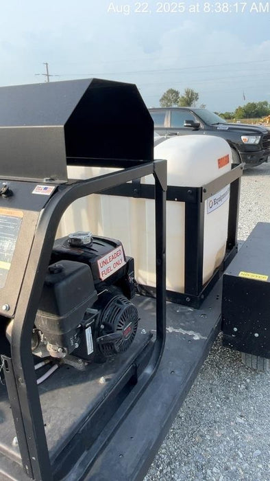 2025 MI-T-M AW-9000-0005 / DHG-4004-B0V6G