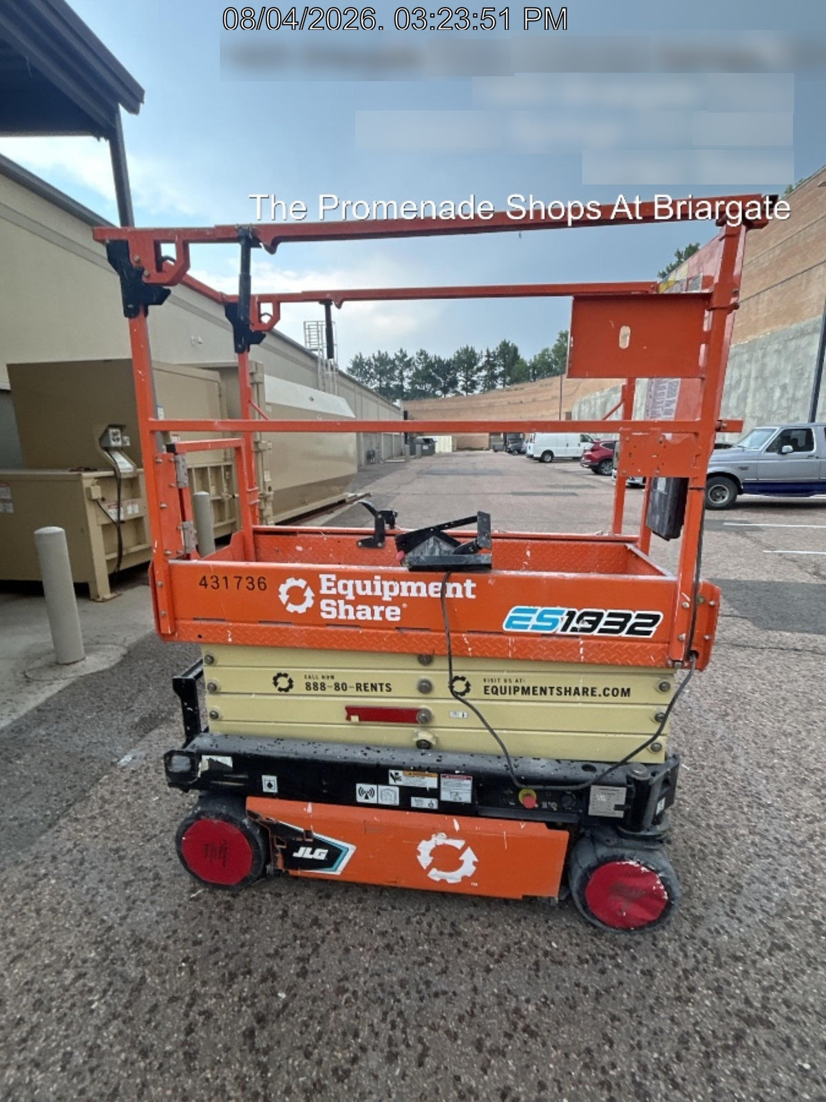 2024 JLG ES1932