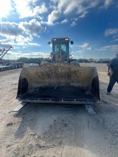 2025 JOHN DEERE 96" Loader Fork Carriage - John Deere