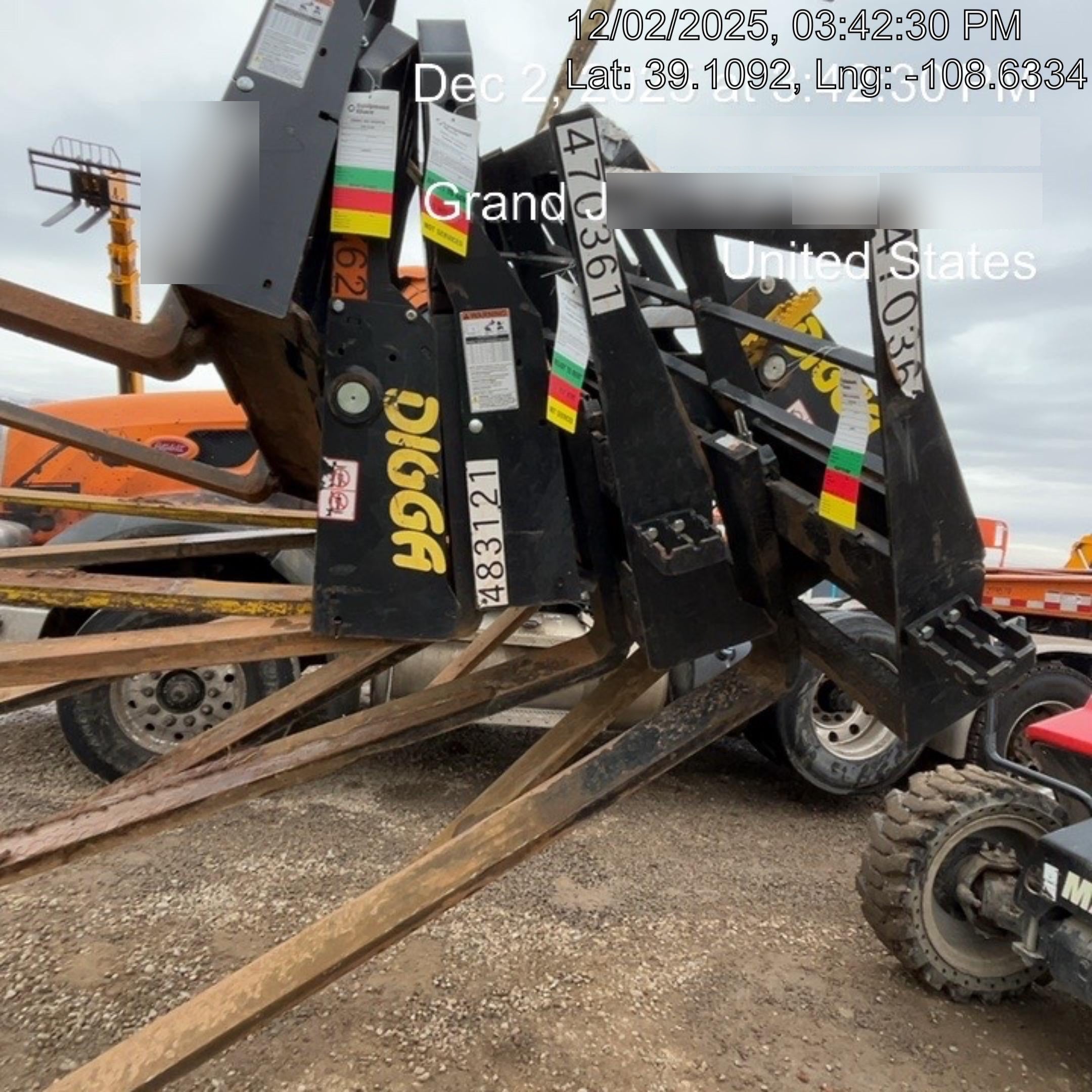 2024 ARROW MATERIAL HANDLING F5100CB - 72"