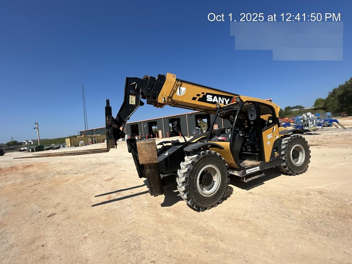 2022 SANY STH1056