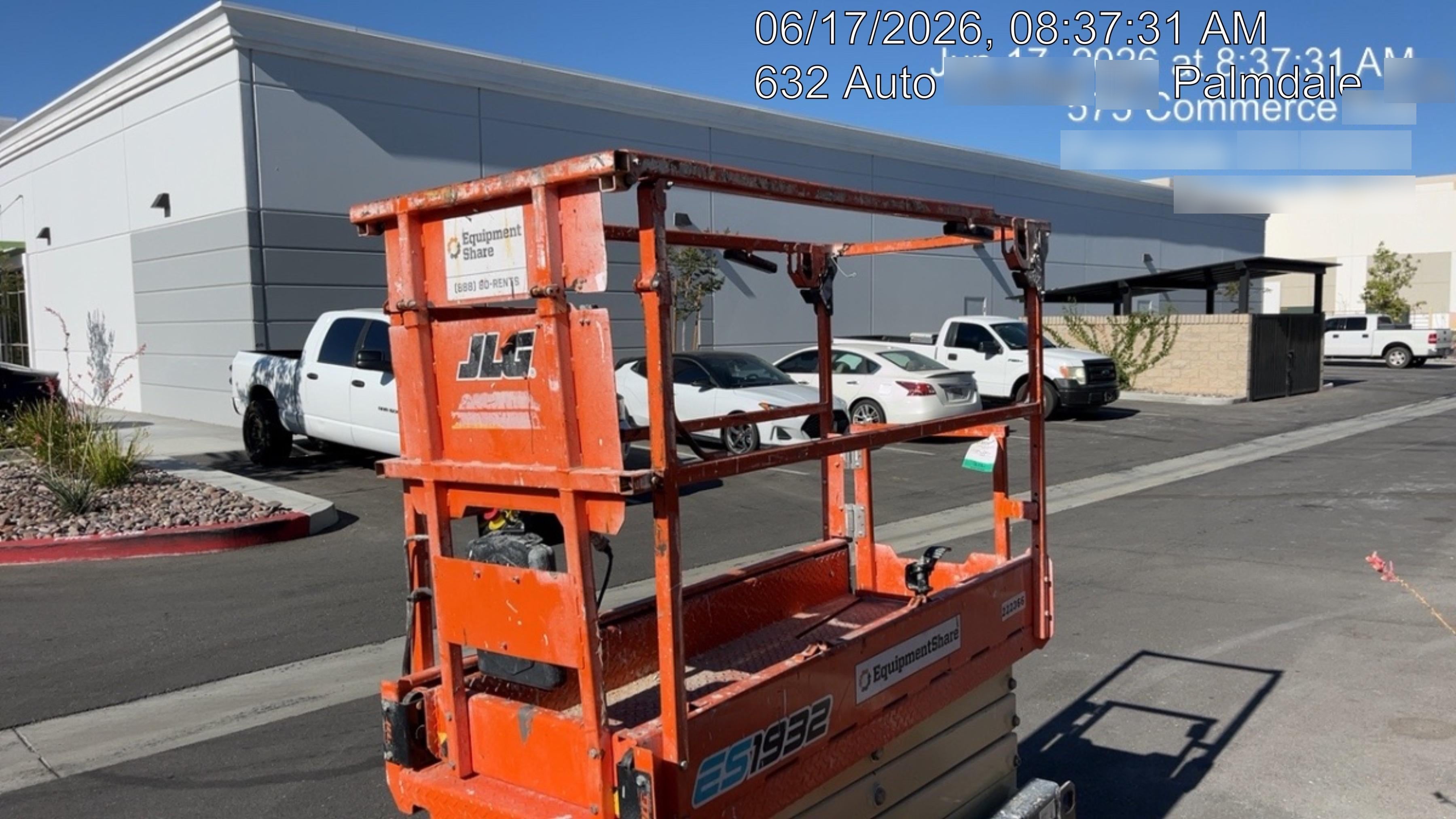 2022 JLG ES1932