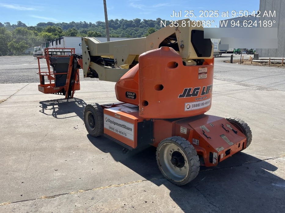 2019 JLG E400AJPN