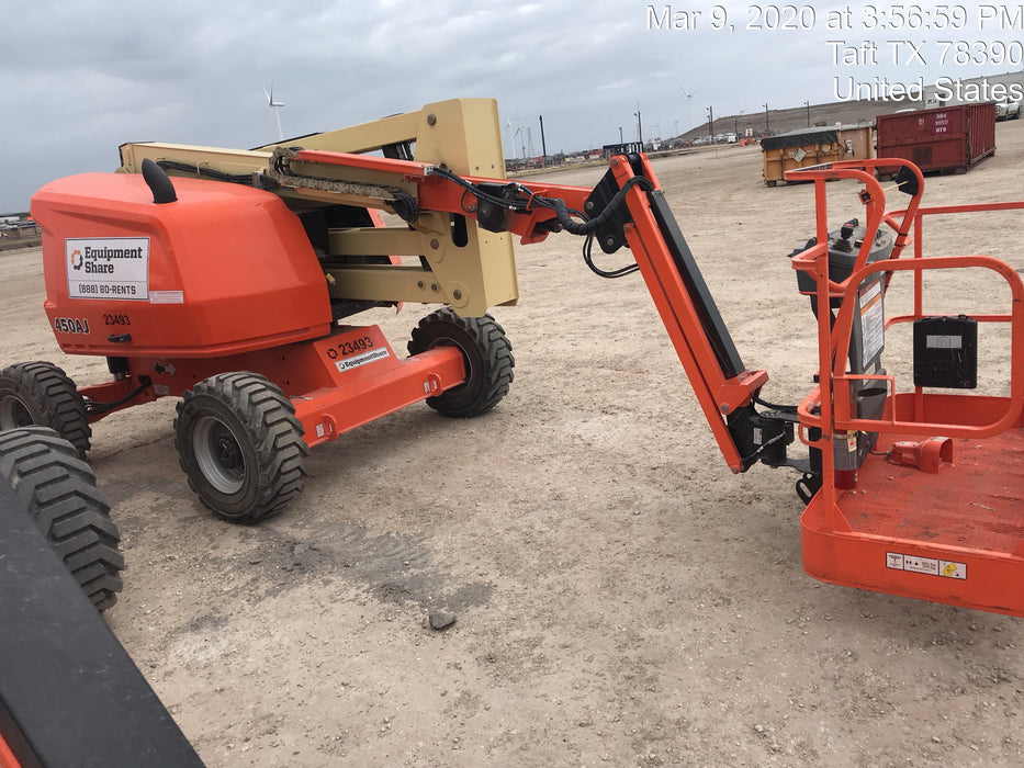 2019 JLG 450AJ