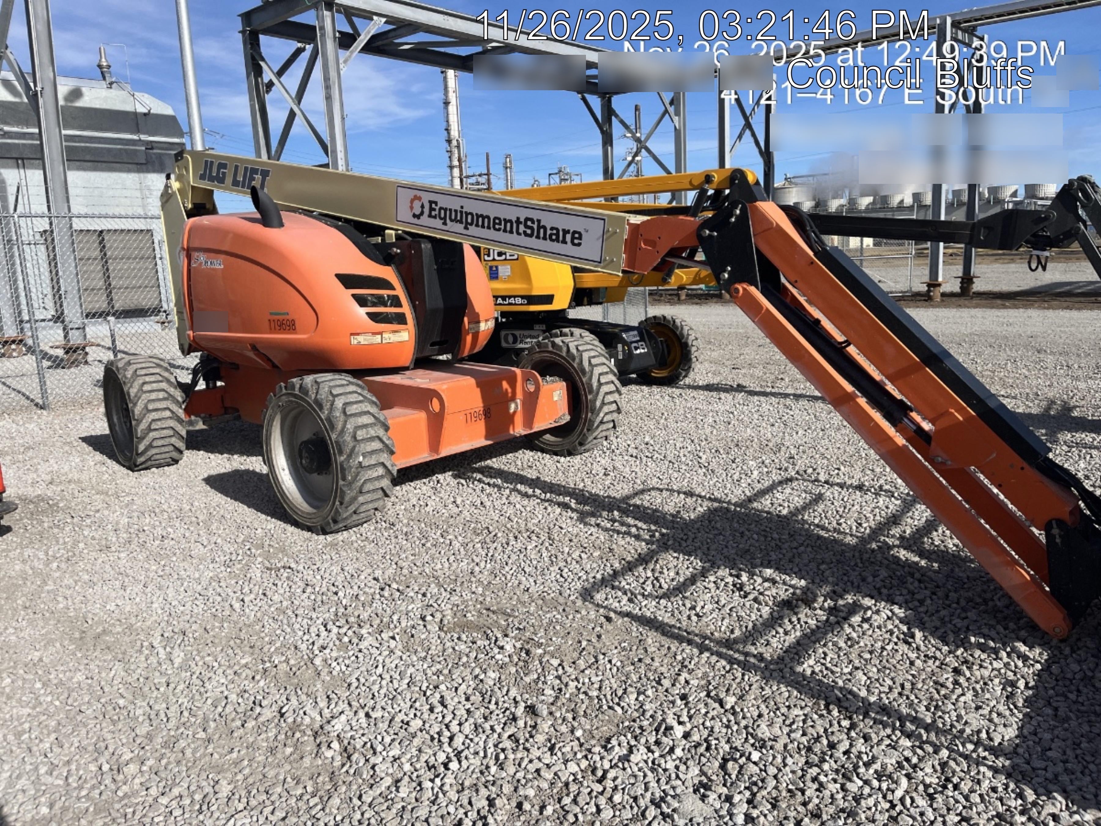 2021 JLG 600AJ