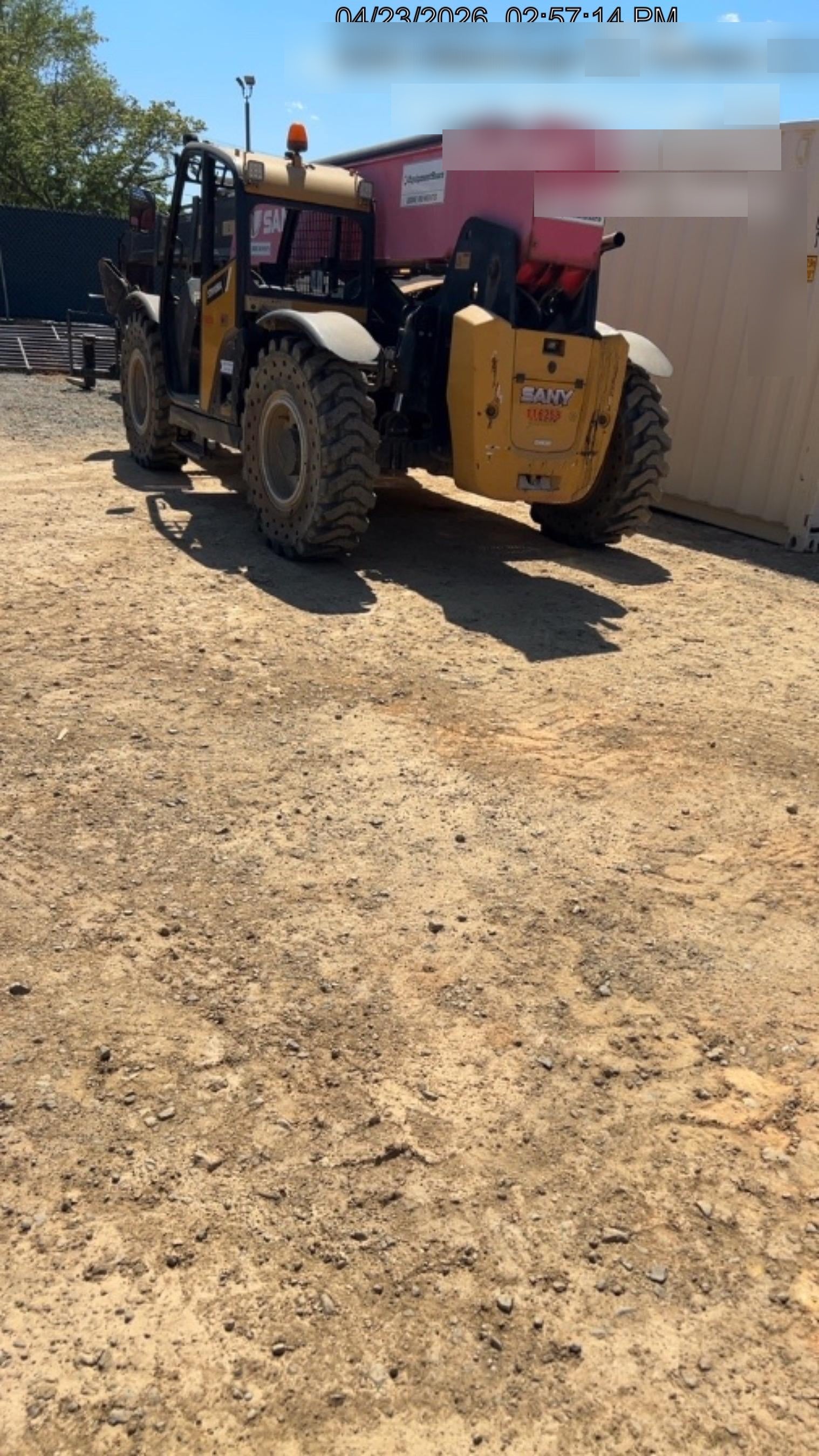 2020 SANY STH1056