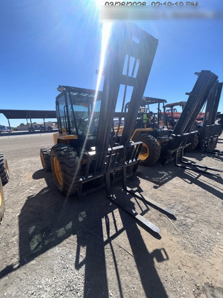 2025 JCB 930-4