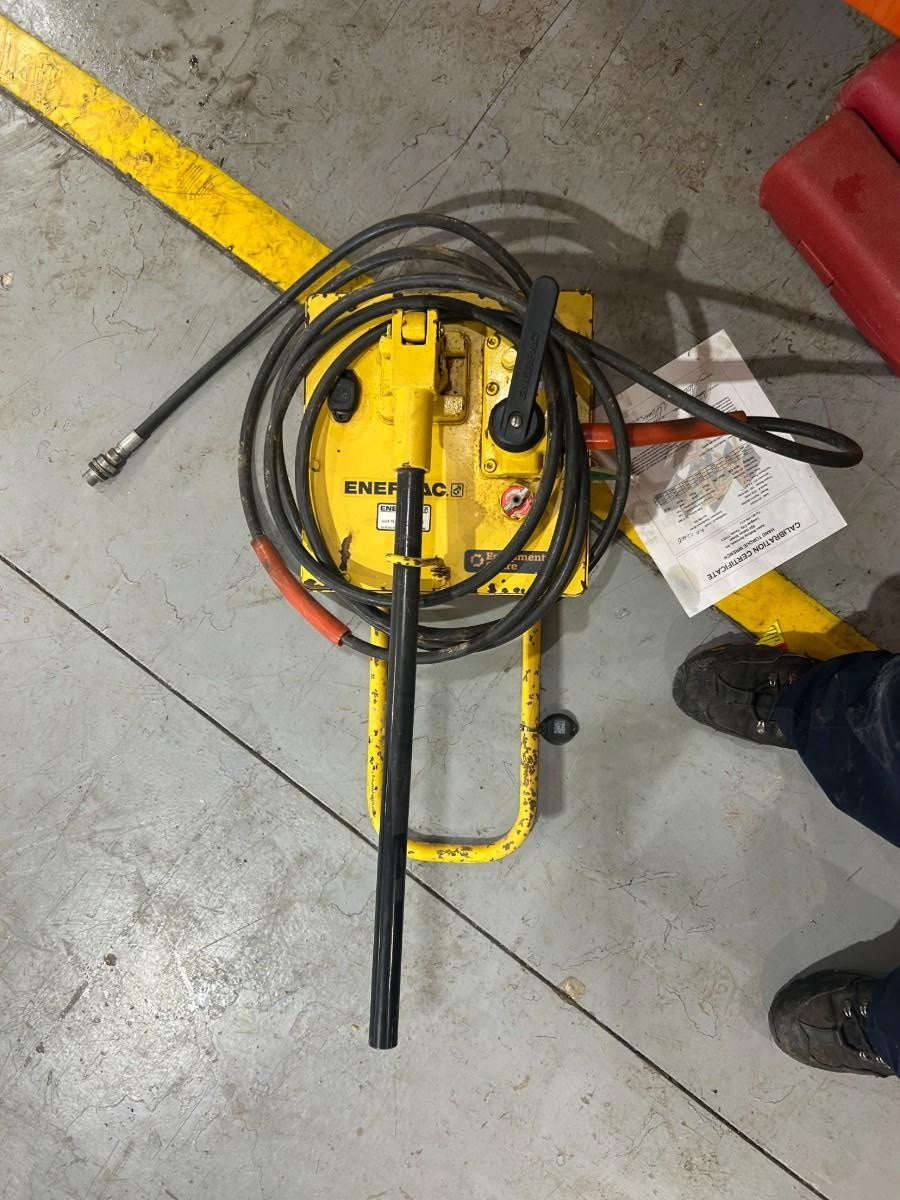 2022 ENERPAC P462